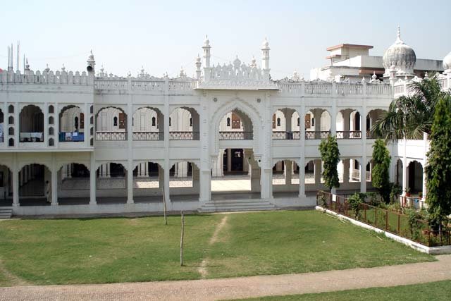 Masjid-Gate